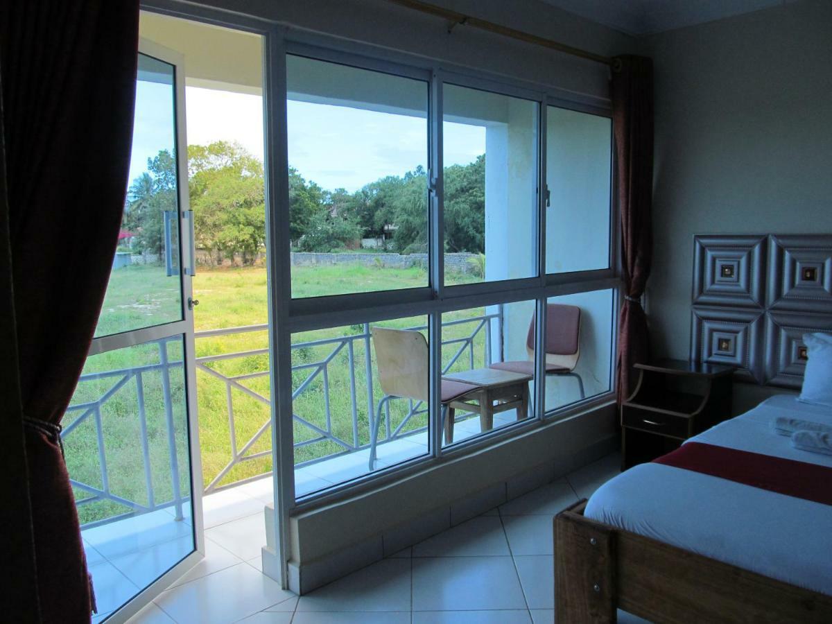 Diplomat Diani Beach Resort Extérieur photo